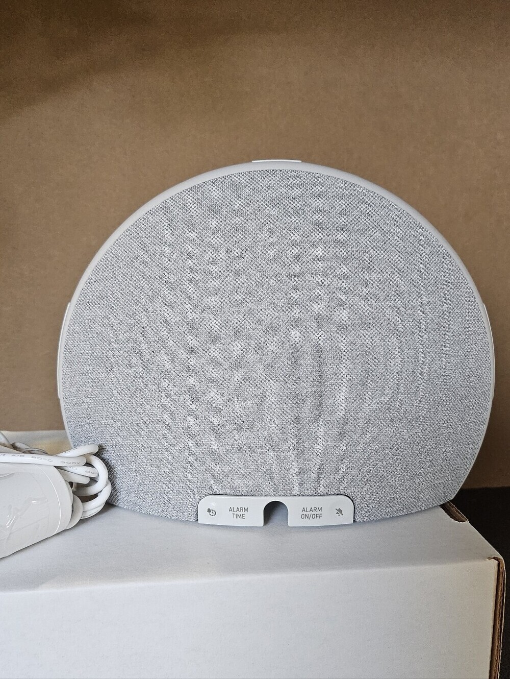 Hatch Restore 1 Smart Sleep Assistant - Picture 4 of 10